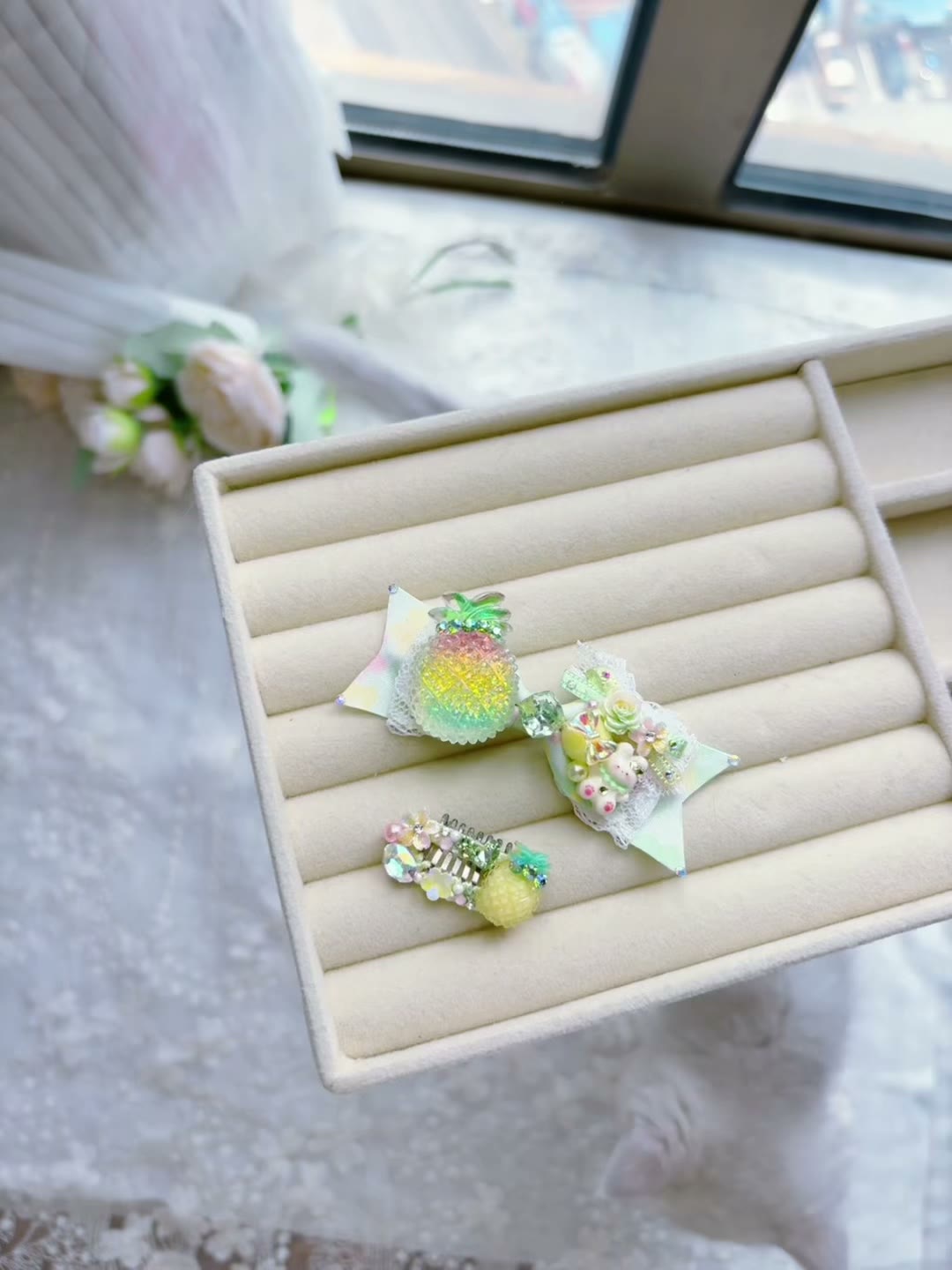 Handmade Frog Pet Hair Clip Yellow Crystal