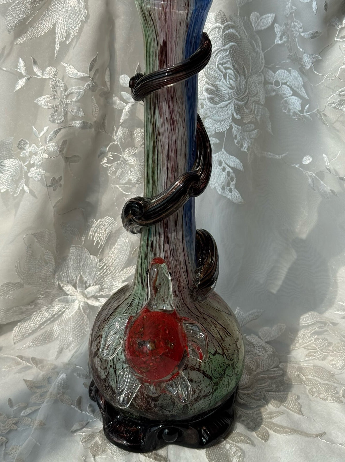 Vintage vattenkanna i glas med kalebassform, marmorerad