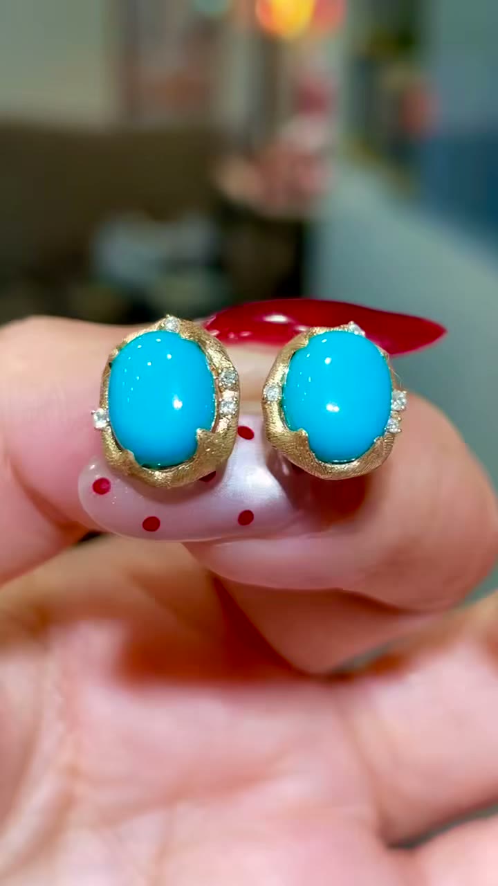 Pendientes de Botón de Oro de 18k con Turquesa Sleeping Beauty
