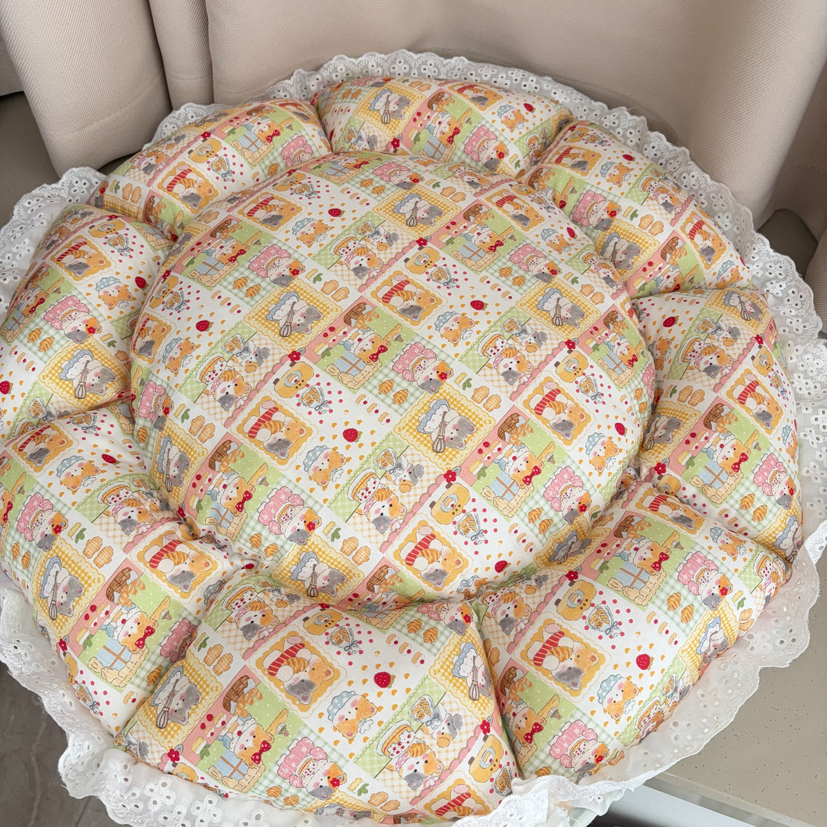 Circular Cotton Cat Bed with Pearl Cotton Filling