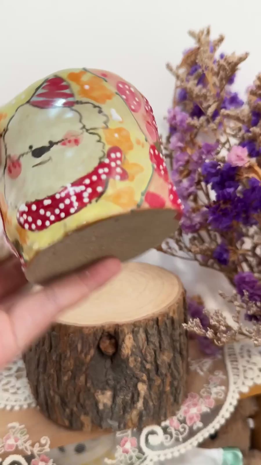 ハンドメイド 陶器 コーヒーマグ いちごと犬のデザイン