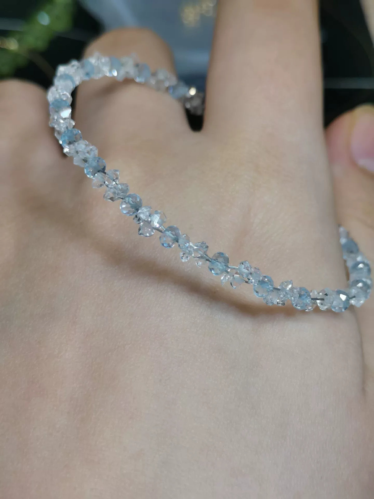 684669094642 - Image 1