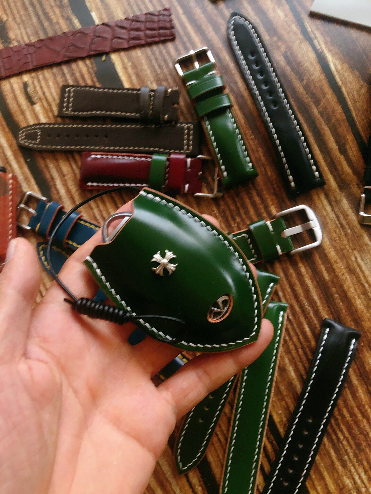 Infiniti Cordovan Leather Key Case