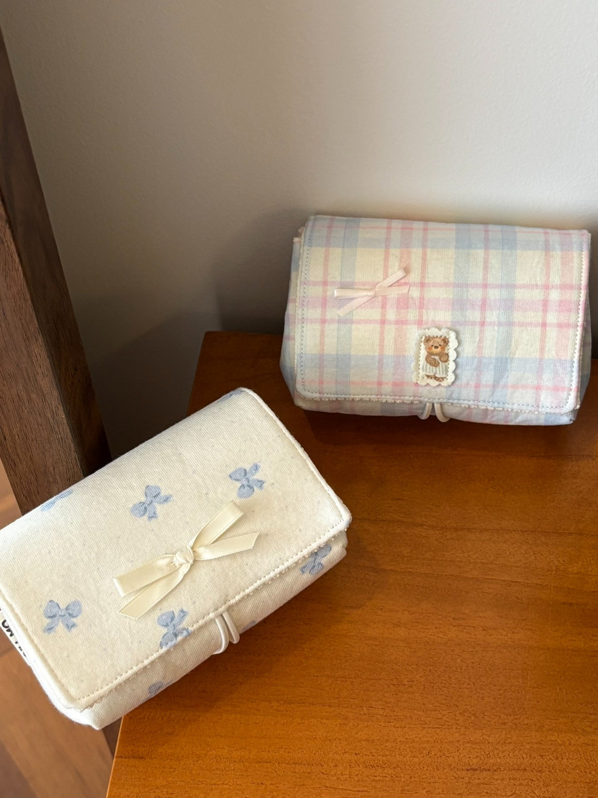 Plaid Double Layer Camera Cosmetic Pouch