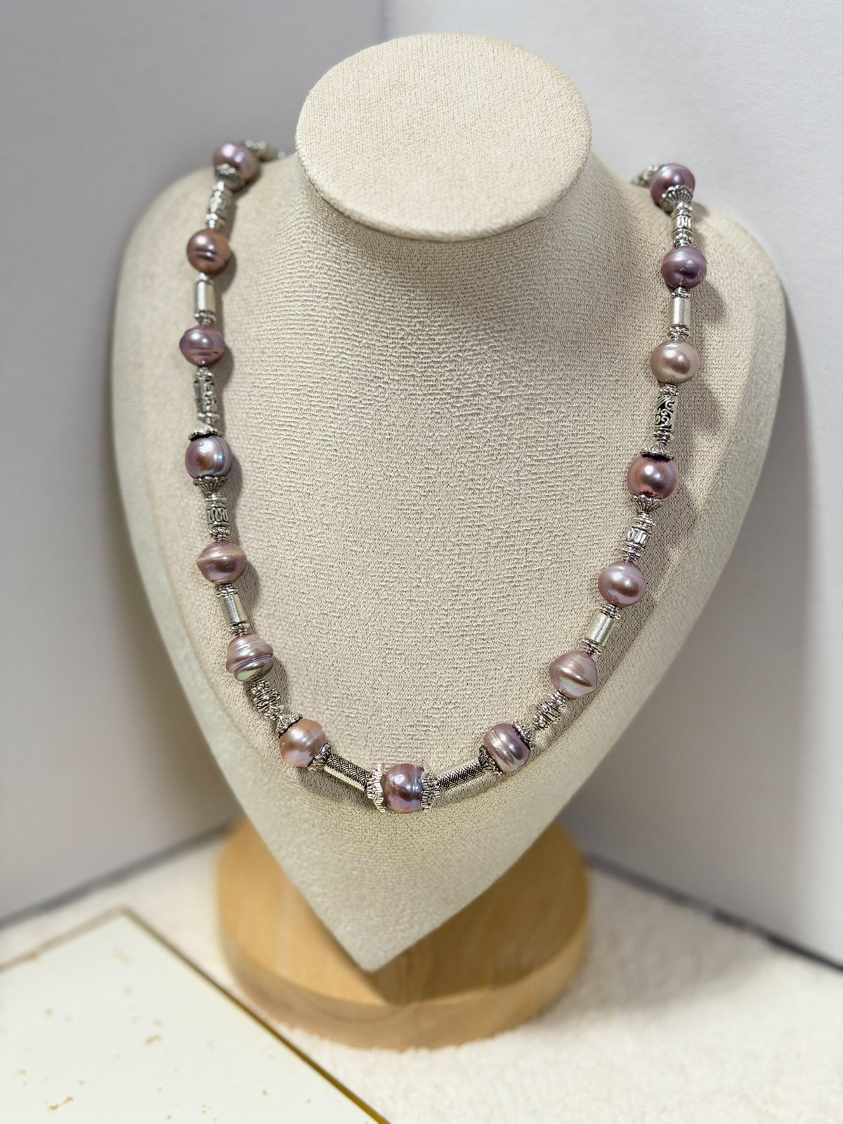 Purple Pearl Vintage Style Necklace