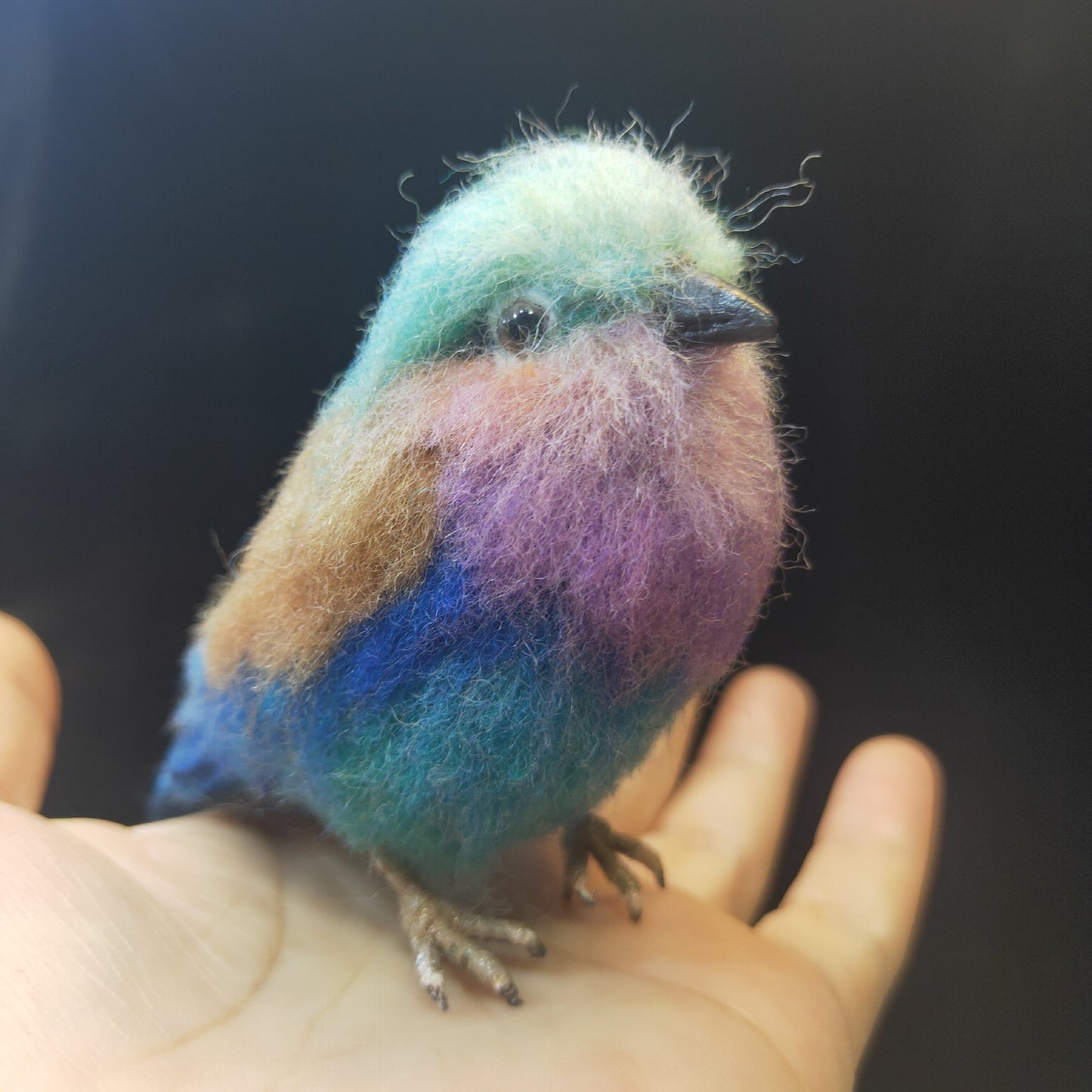 Handcrafted Needle-Felted Wool Bird Figurine with Multi-Tonal Gradient