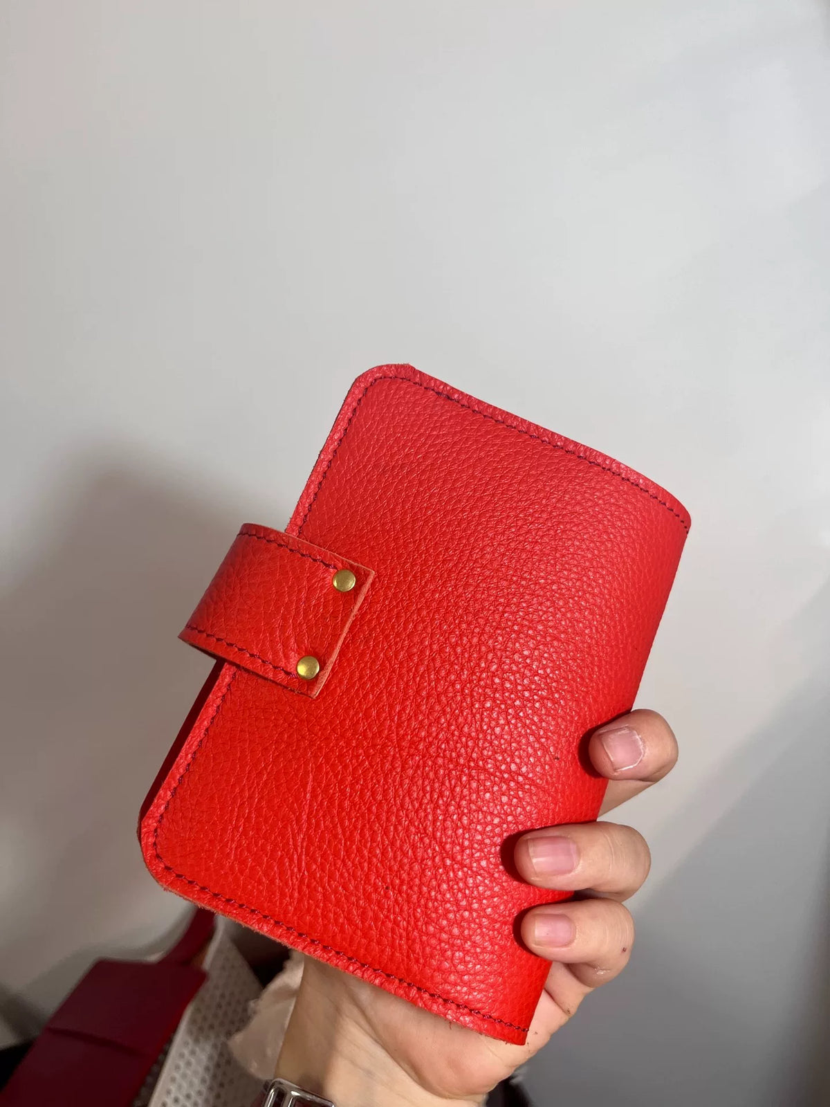 Fichário Compacto de Seis Anéis em Pele Laranja-Avermelhada