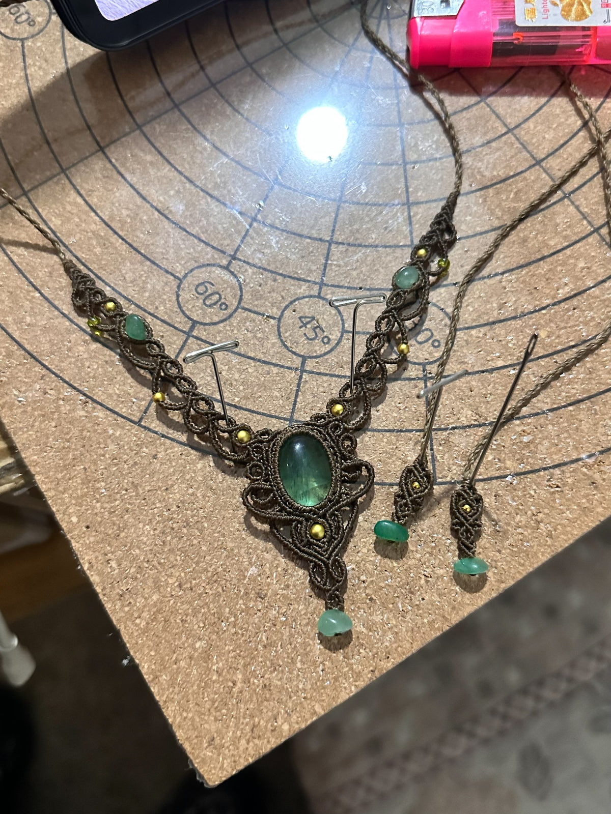 Green Macrame Labradorite Vintage Necklace