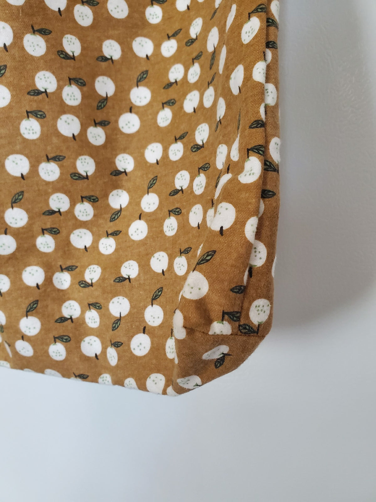 Handmade Fuzzy Fruit Pattern Shoulder Bag