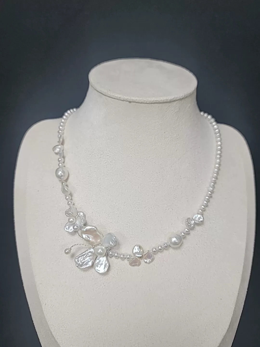 Freshwater Pearl Choker Necklace White
