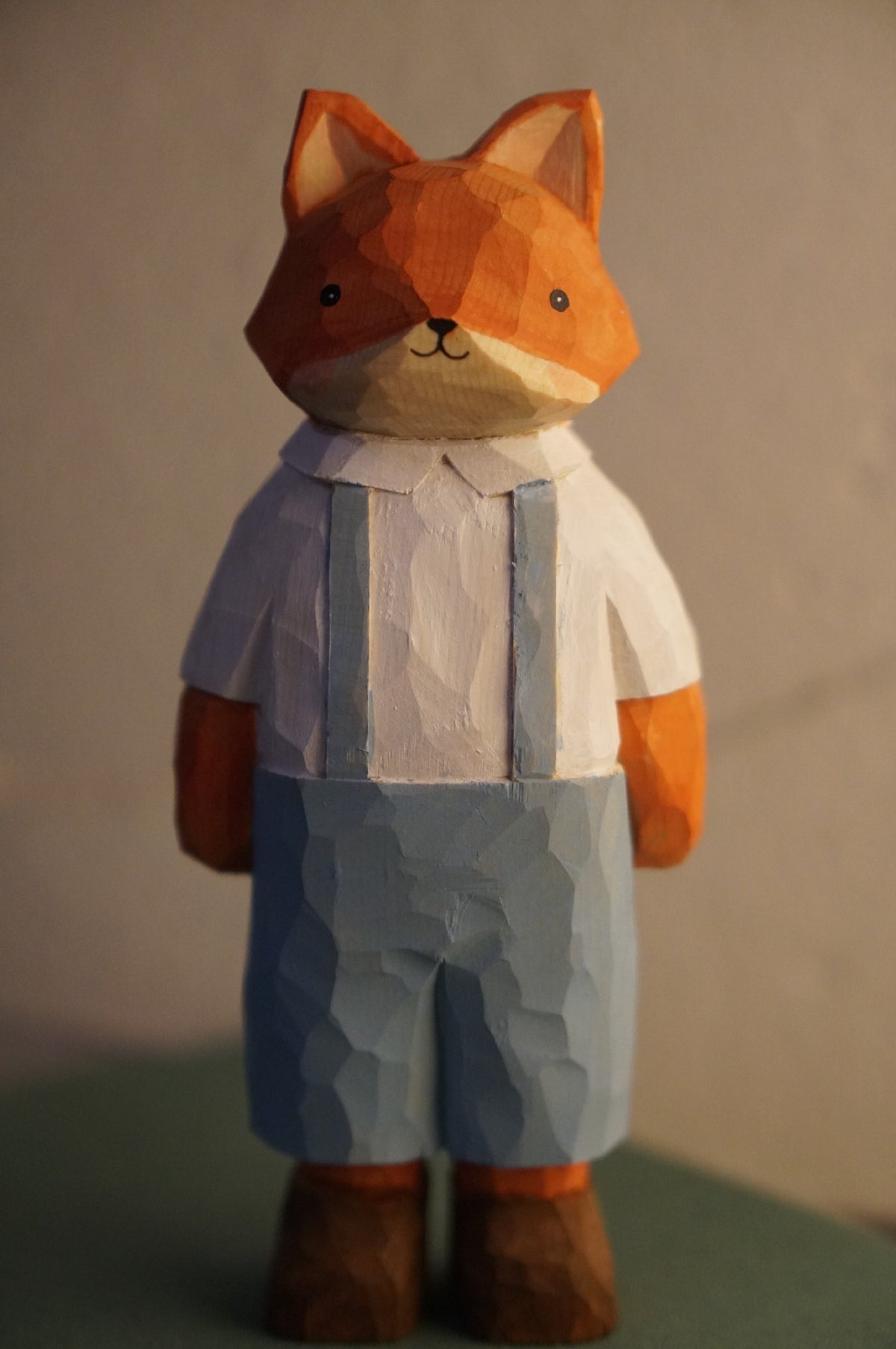 Handgeschnitzte Holzfigur Fuchs