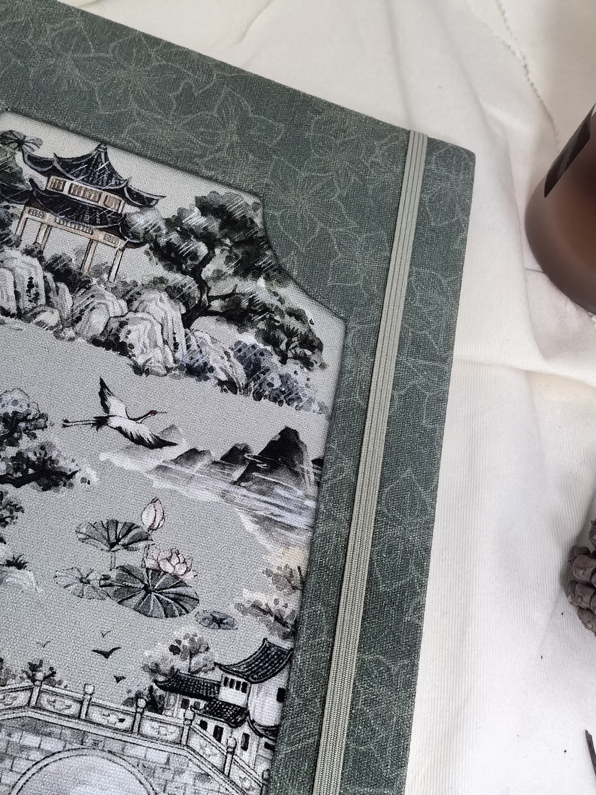 Handcrafted Watercolor Sketchbook 300gsm 40 Sheets