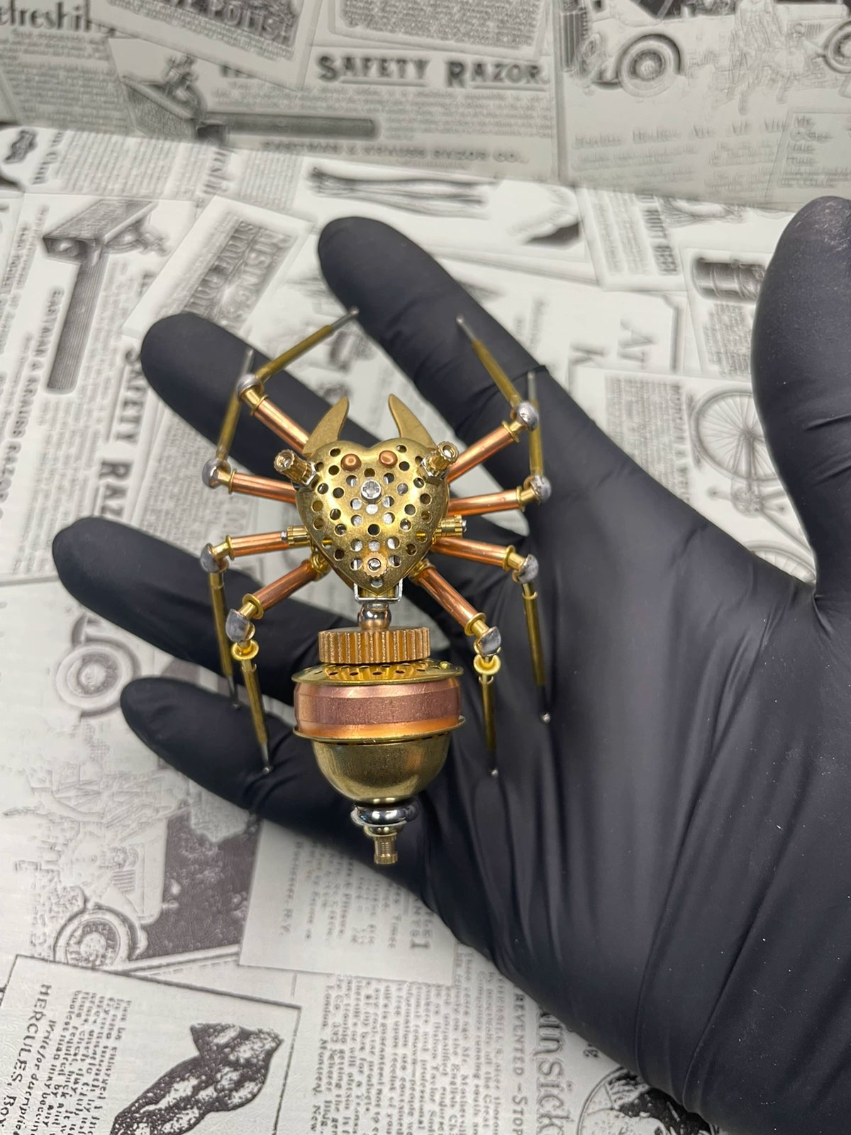 Escultura de Escritorio de Araña Mecánica Steampunk en Metal