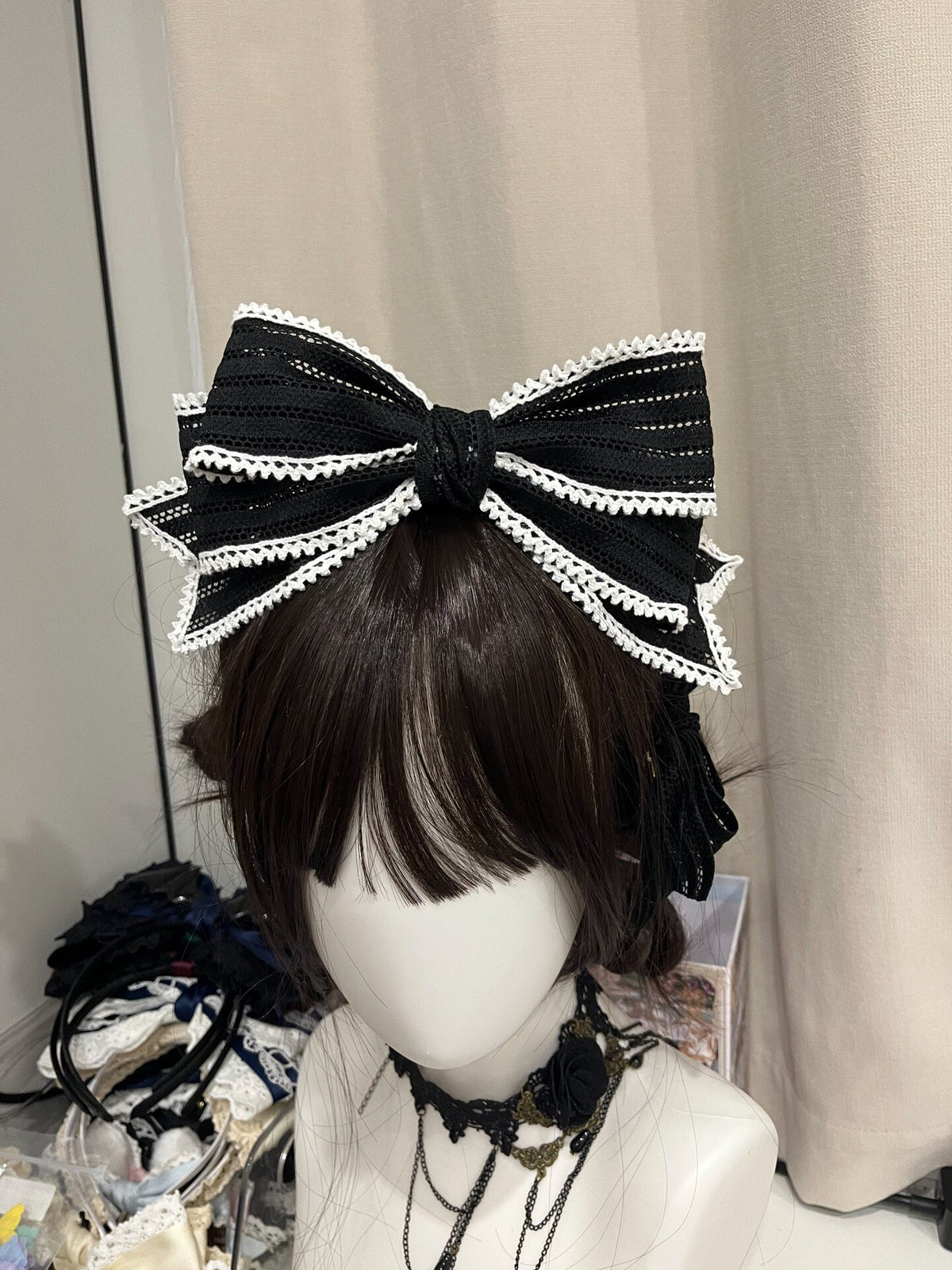 Black and White Textured Bow KC