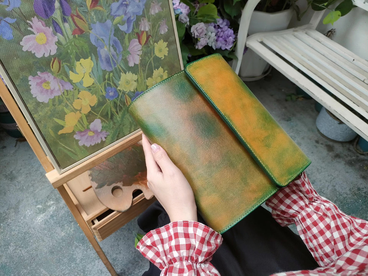 Vegetable Tanned Leather Tri Fold Refillable Sketchbook