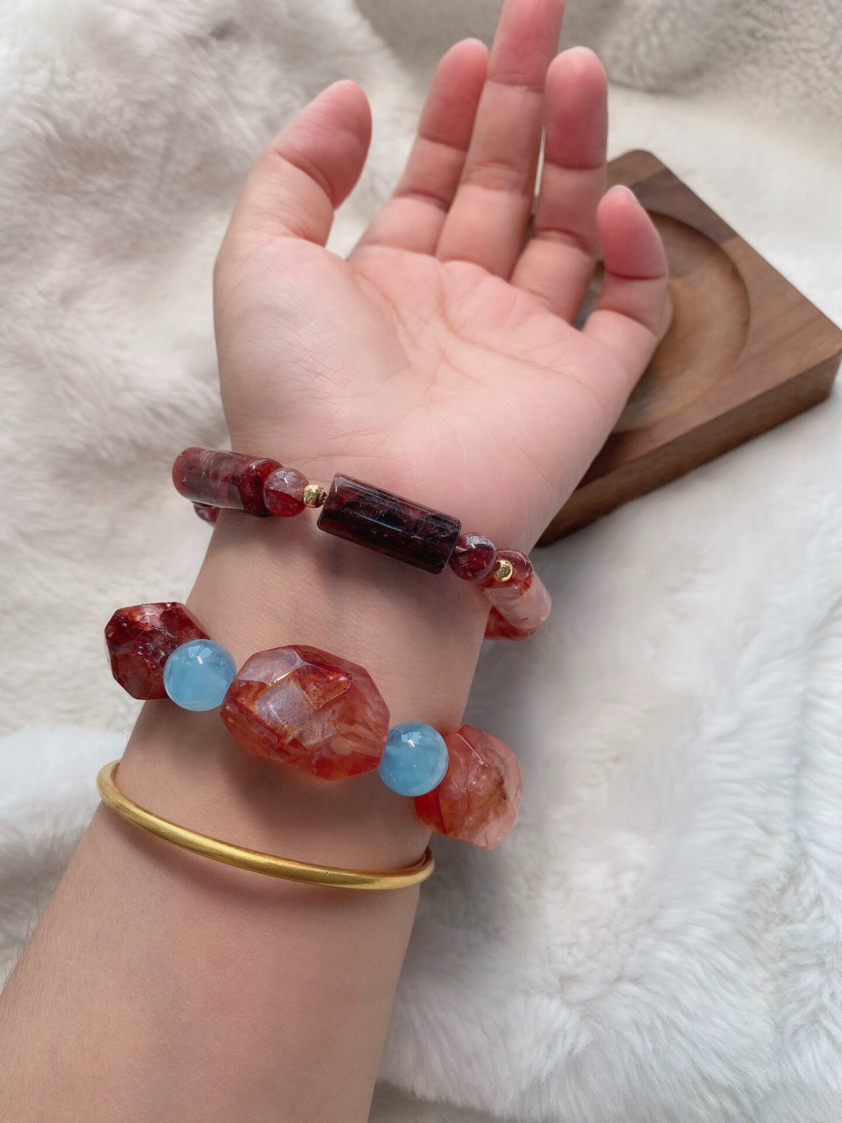 Jiaohua Agate and Aquamarine Beaded Bracelet
