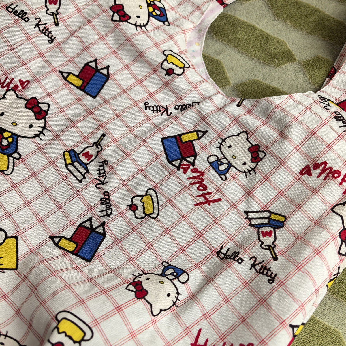 Handmade Balloon Shoulder Bag with Hello Kitty Print