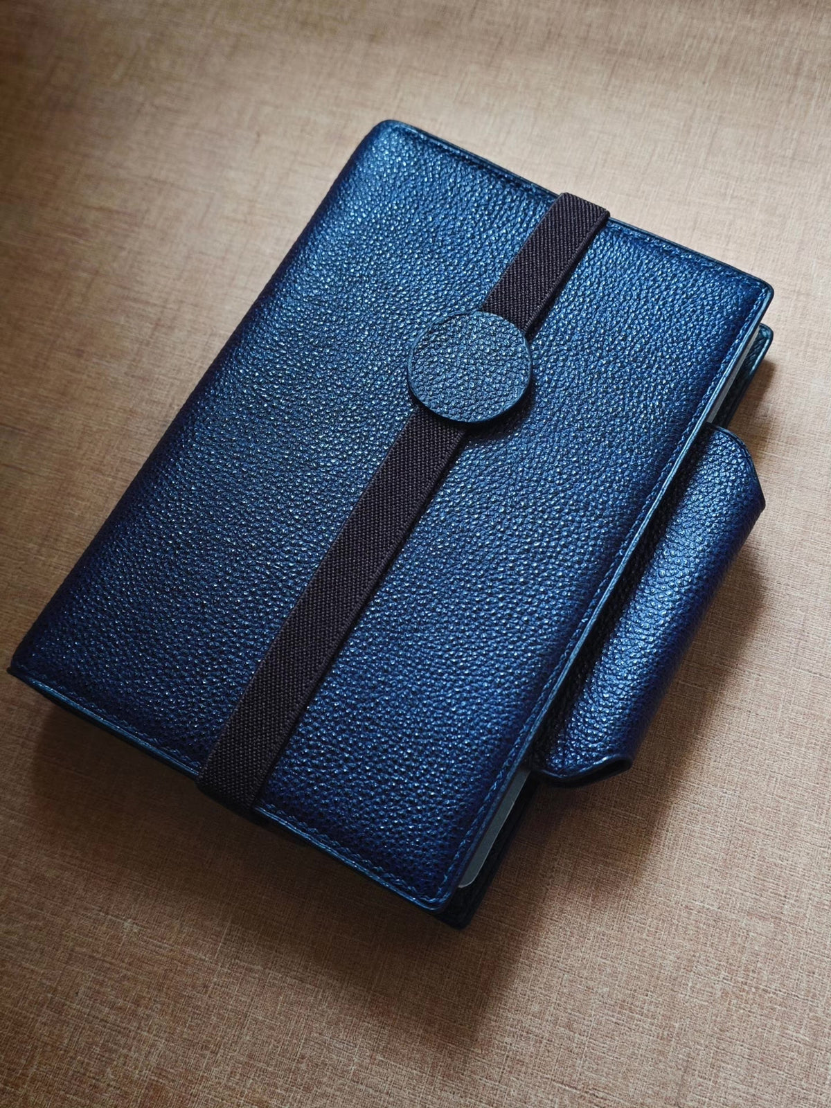 A6FC Ring Binder Planner Navy Leather