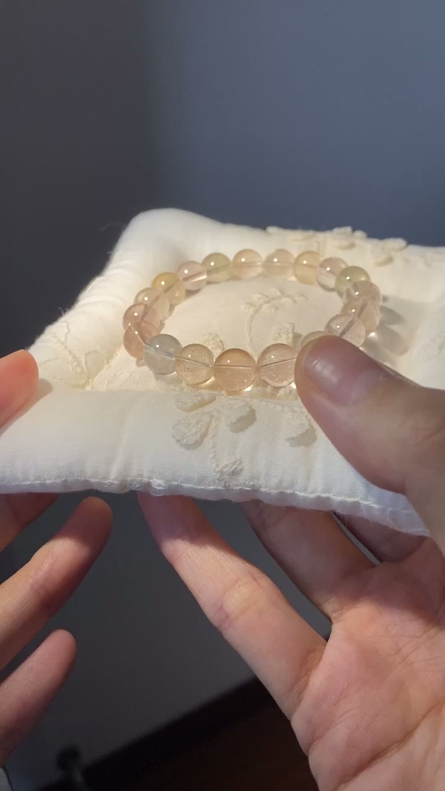 9mm Rabbit Hair Crystal Bead Bracelet