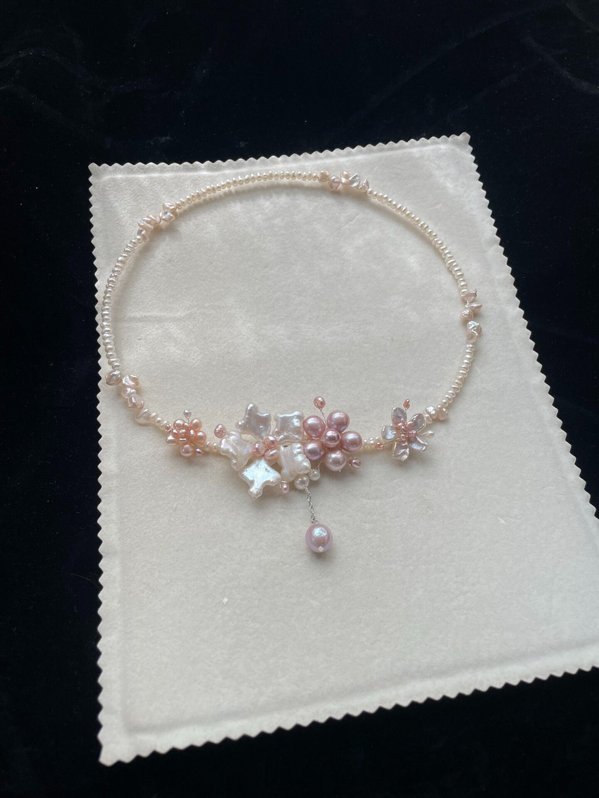 Natural Pearl Choker White Floral Design