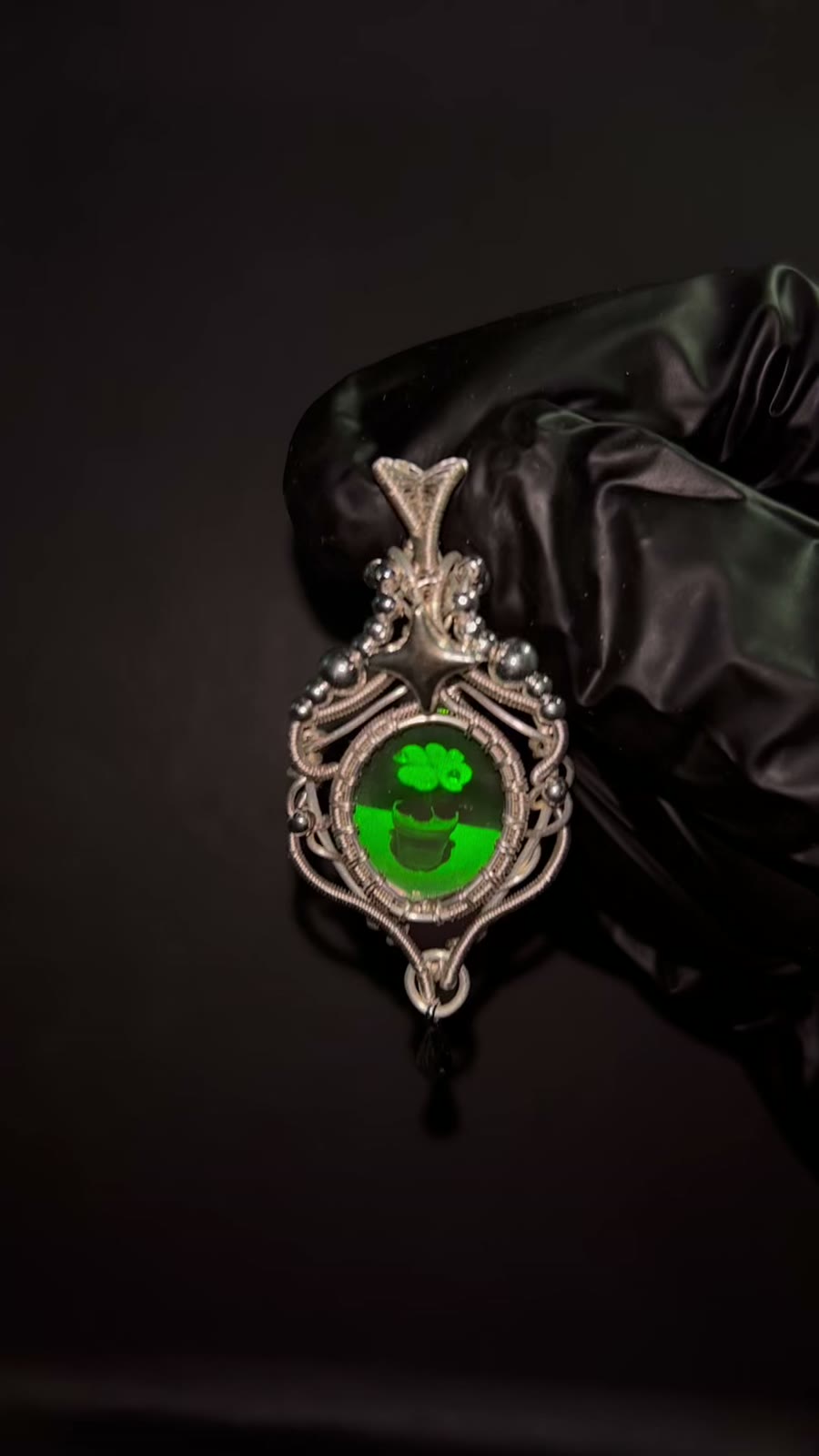 Holographic Four-Leaf Clover Wire Pendant