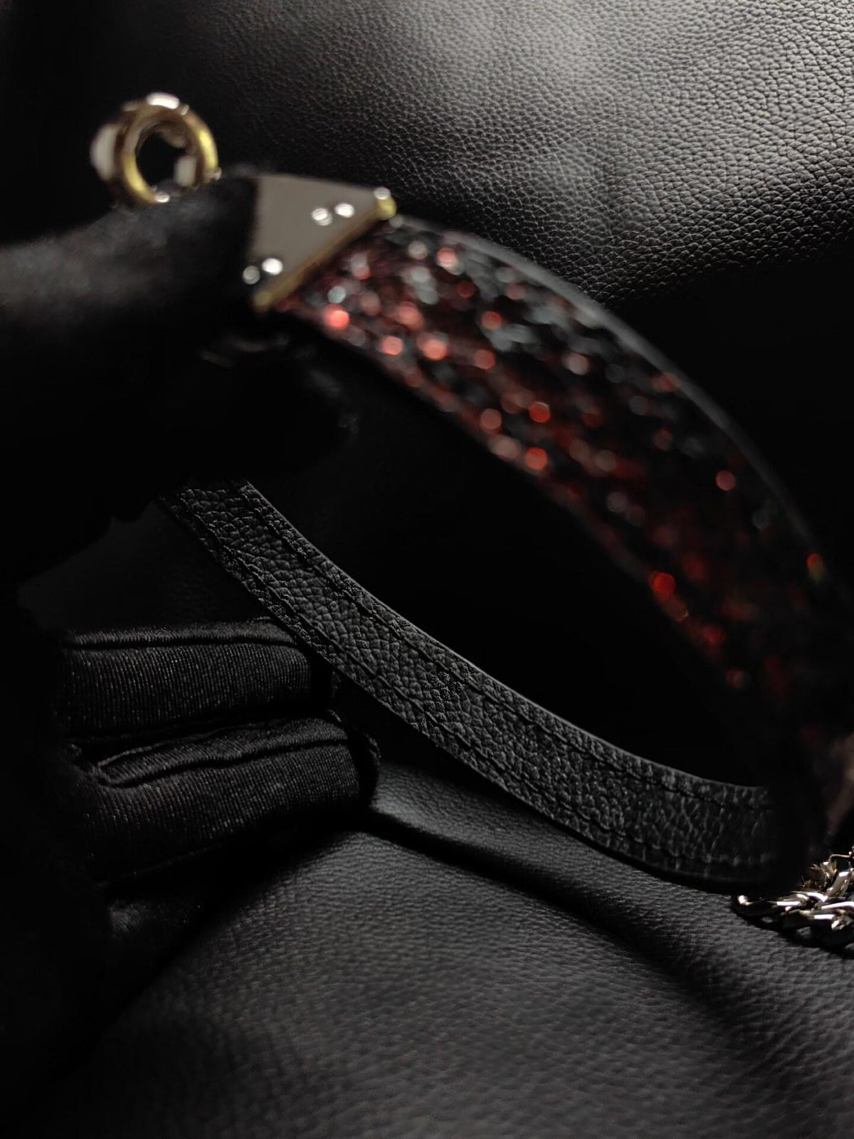 Snakeskin Pattern Choker Necklace with Silver Chain