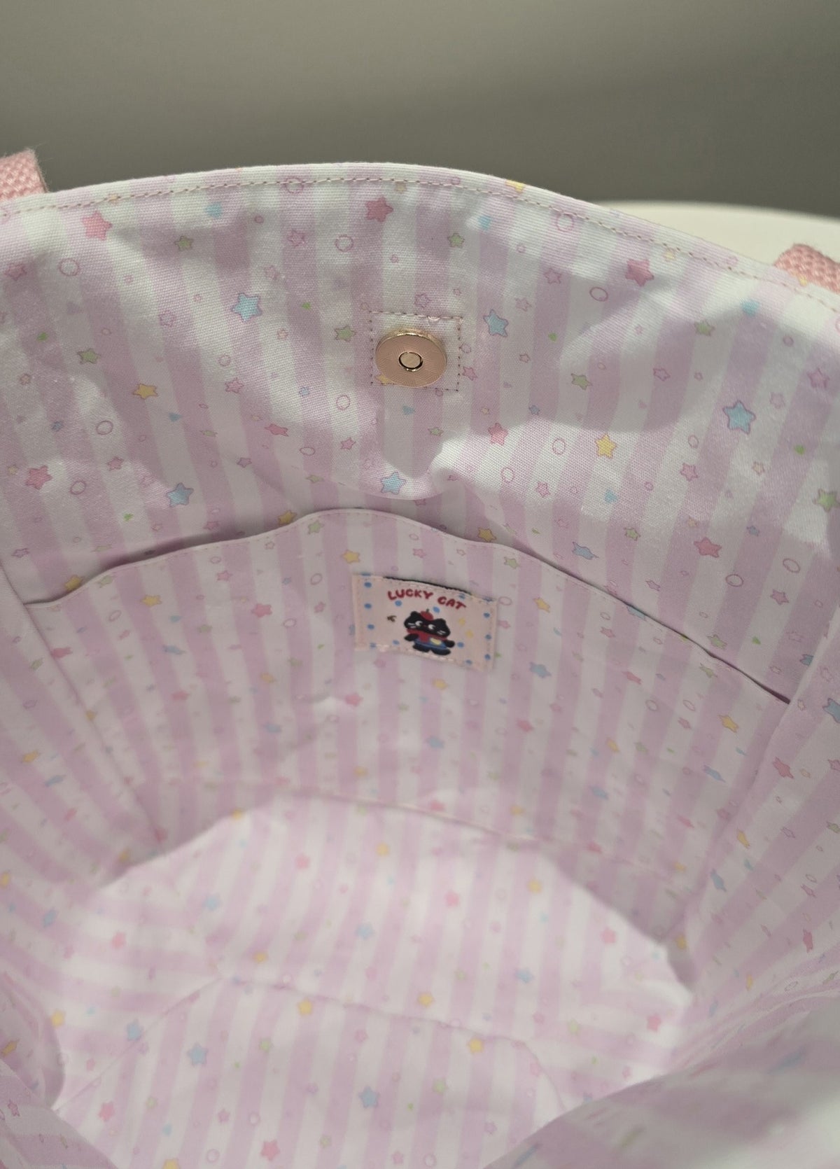 Color-Blocked Strawberry Cat Shoulder Tote