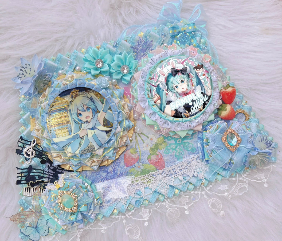 Hatsune Miku Snow Pain Board 75mm Badge Holders