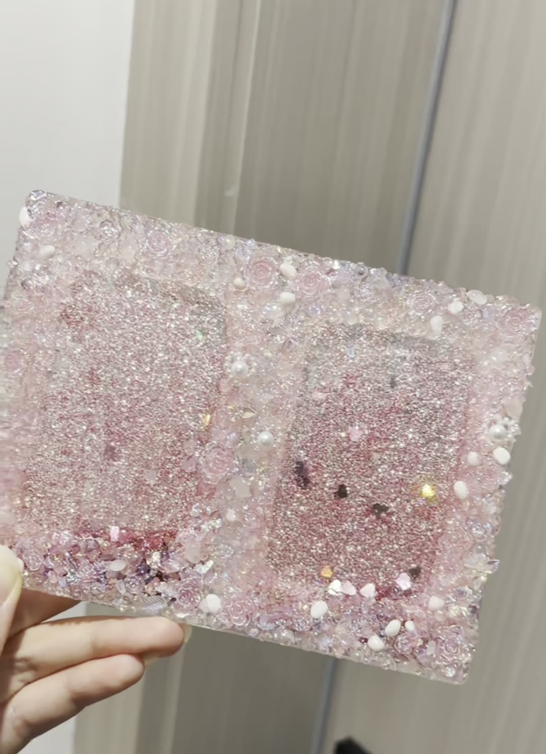 Porte-cartes acrylique sable mouvant rose