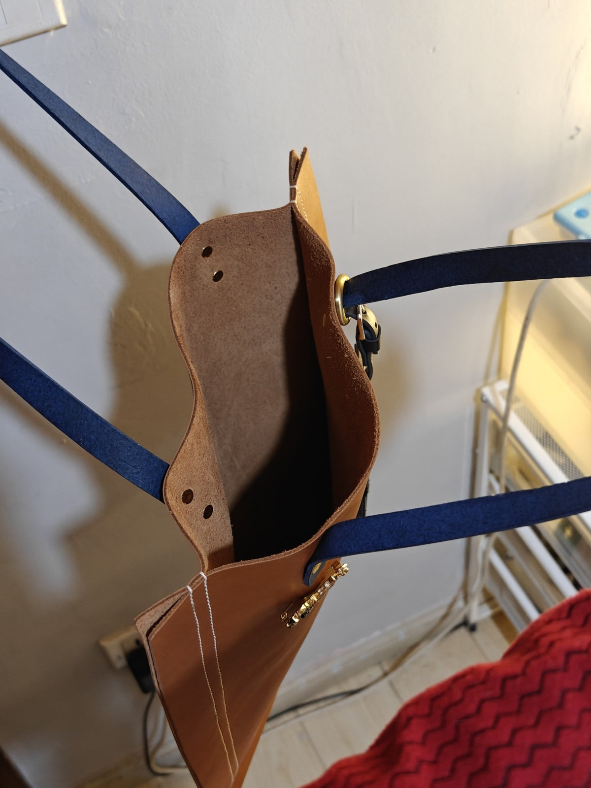 Saco Tote em Pele de Vaca Feito à Mão