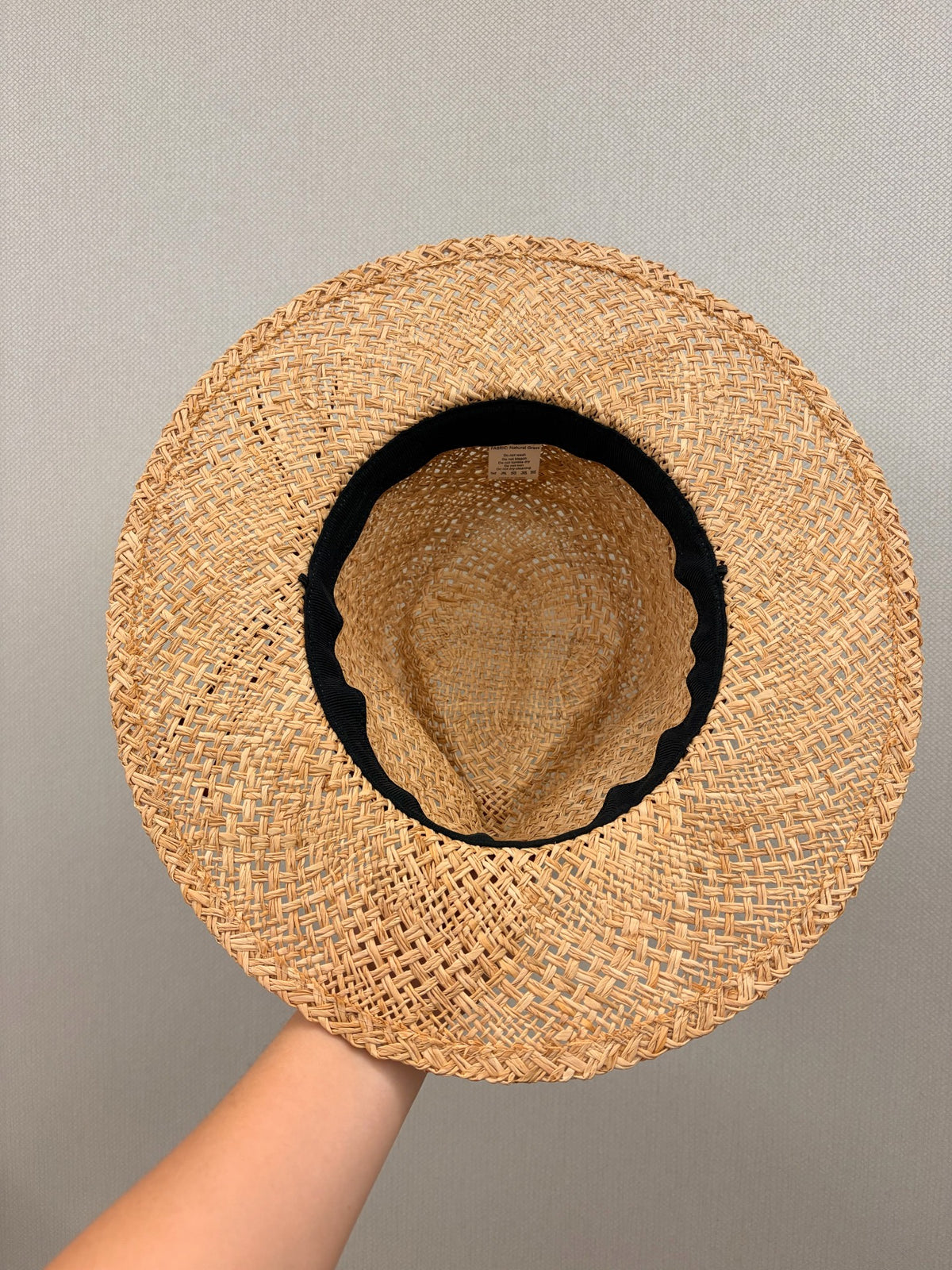 Strohhut im Panama-Stil aus Naturgras