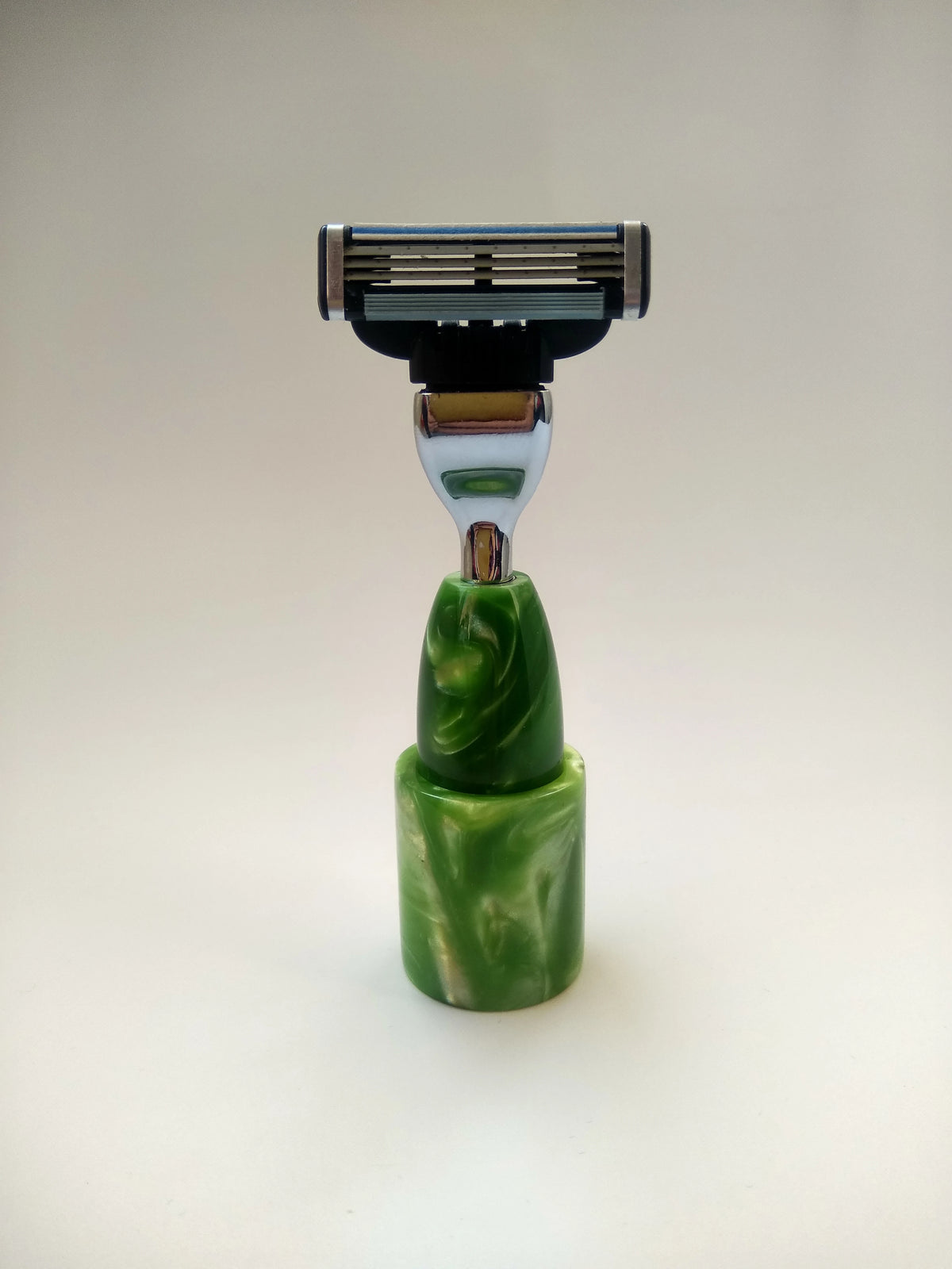Women Manual Shaver Green Handle