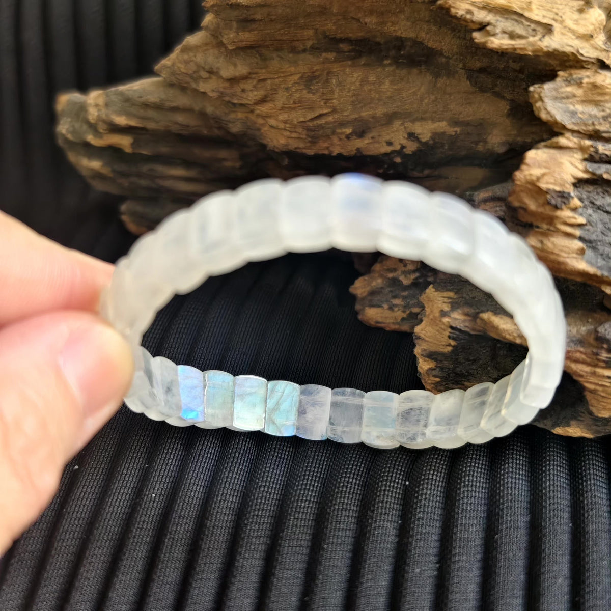 Pulsera elástica de piedra de luna azul natural