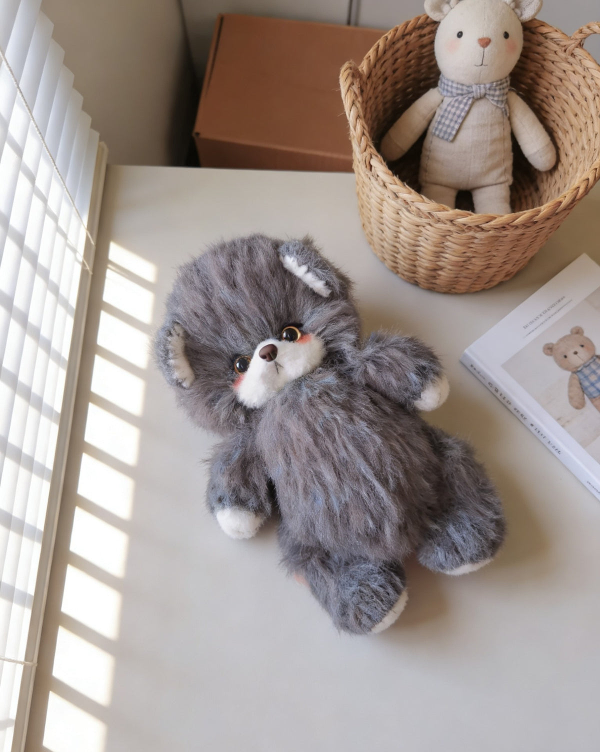 Ours peluche gris bouclé