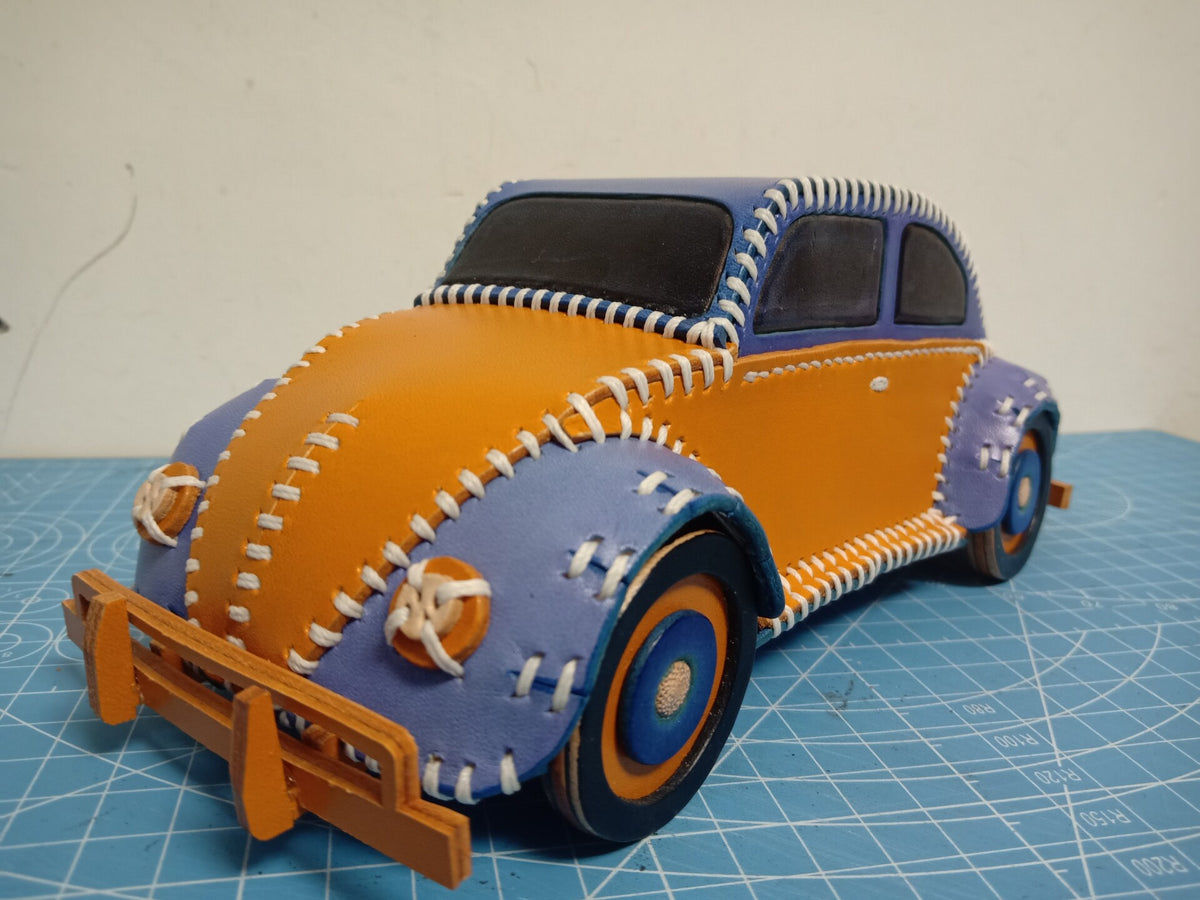 ハンドメイド オレンジレザー ビートル カーモデル