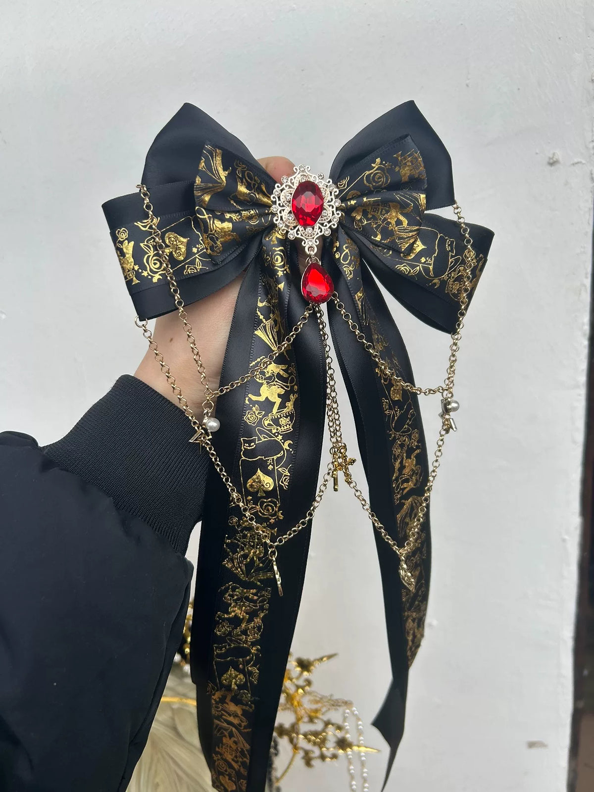 Morsaffetto con fiocco Lolita Nero e Rosso