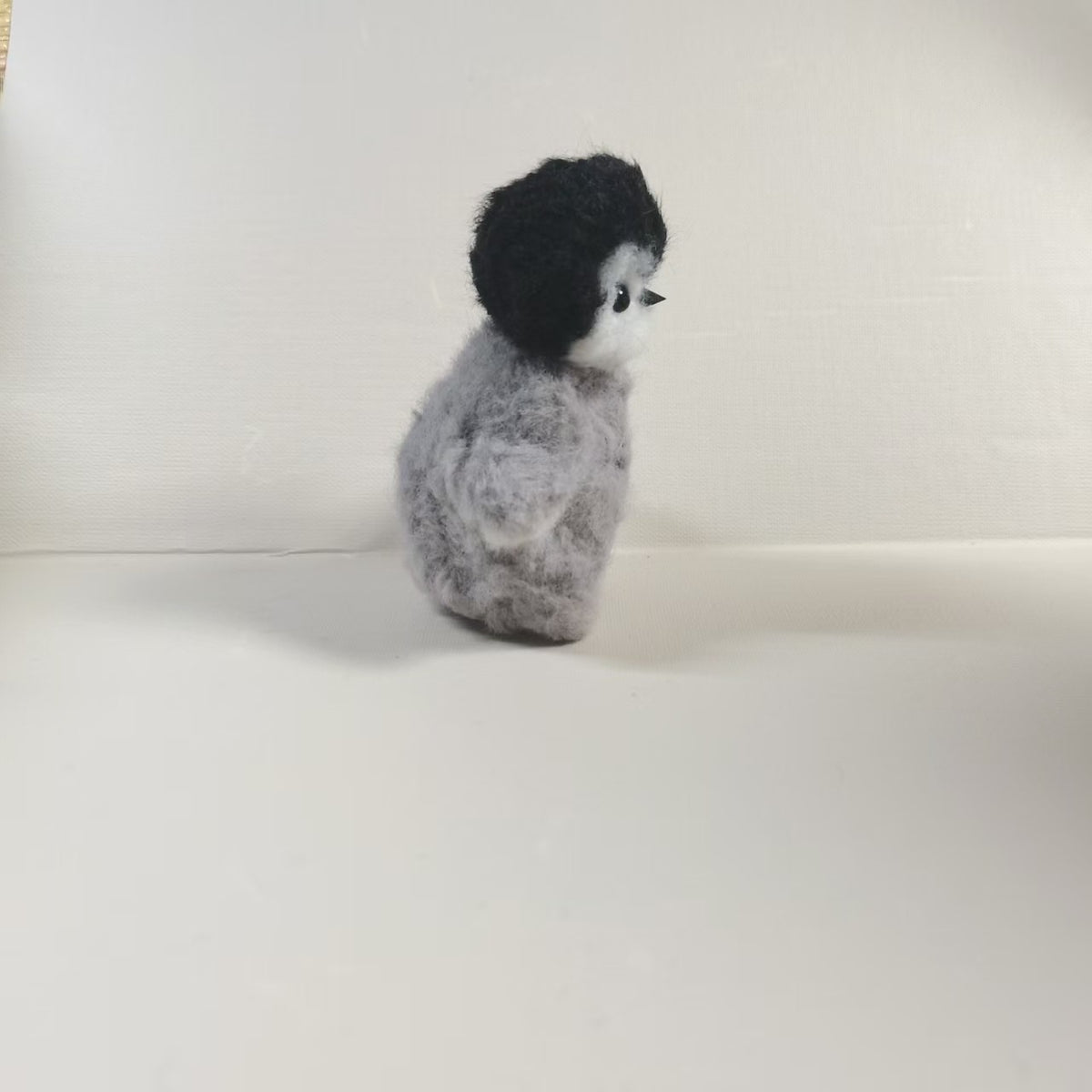 ハンドメイド ファジー ペンギン ぬいぐるみ グレー