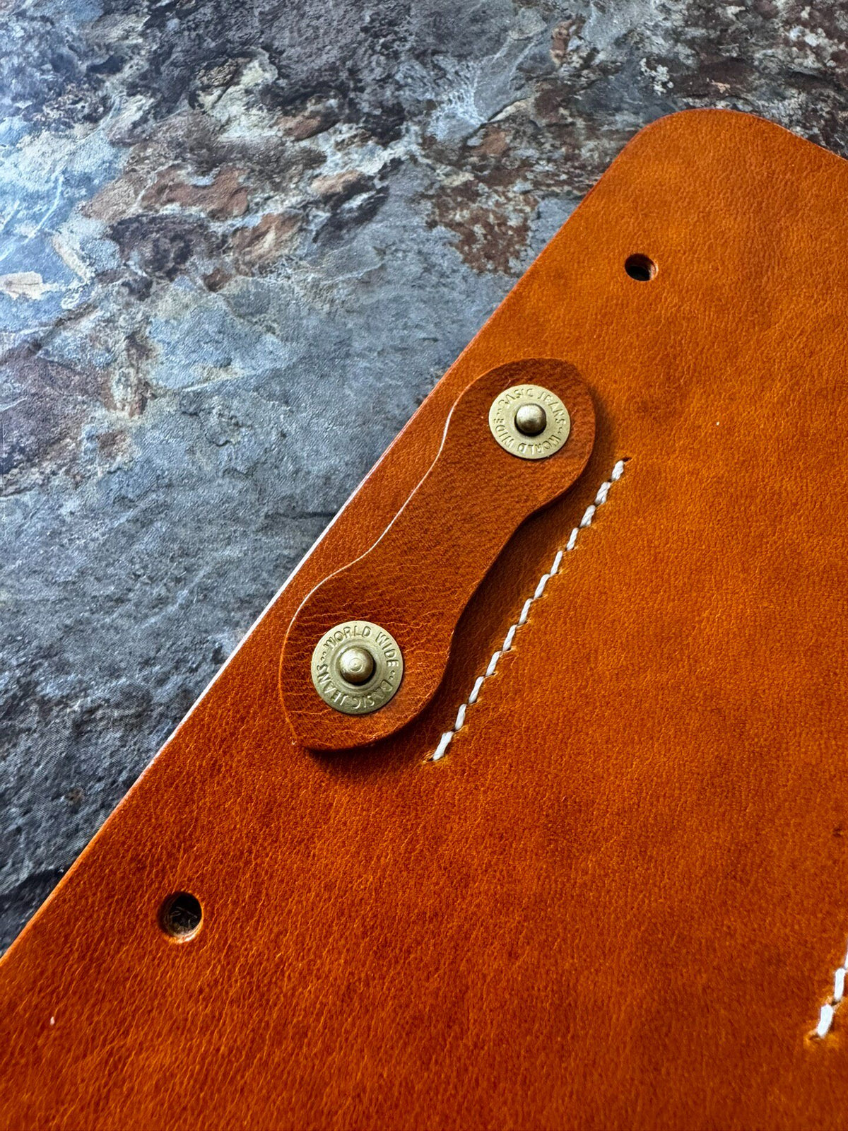 Sunset Yellow Leather Pipe Pouch Stand Set