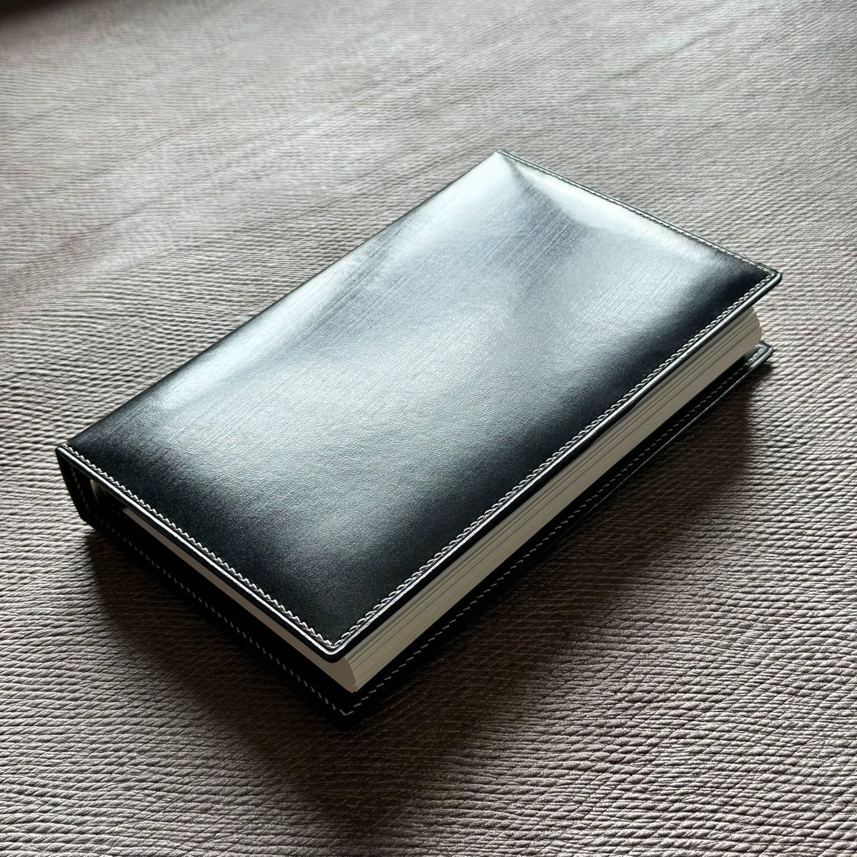 927464486809 - Image 1