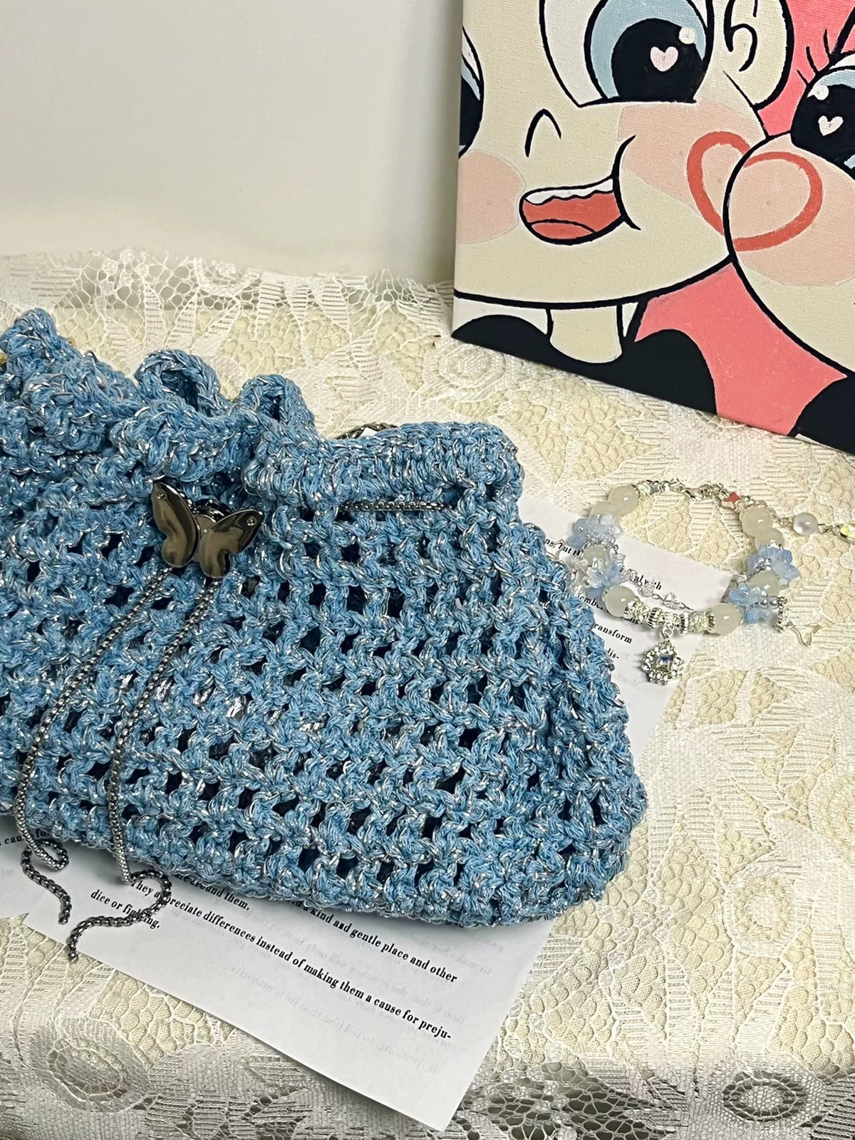 Pochette all'Uncinetto con Farfalla e Filato Argentato
