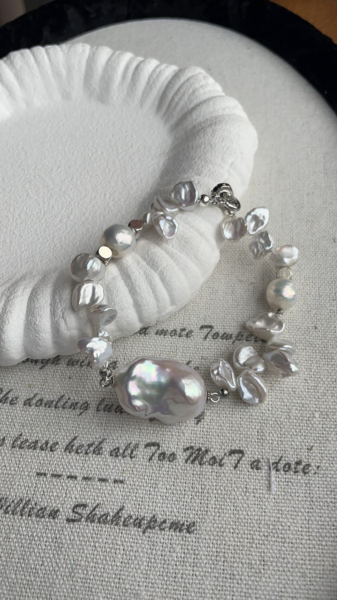 Bracelet en perles d'eau douce baroques 17 cm