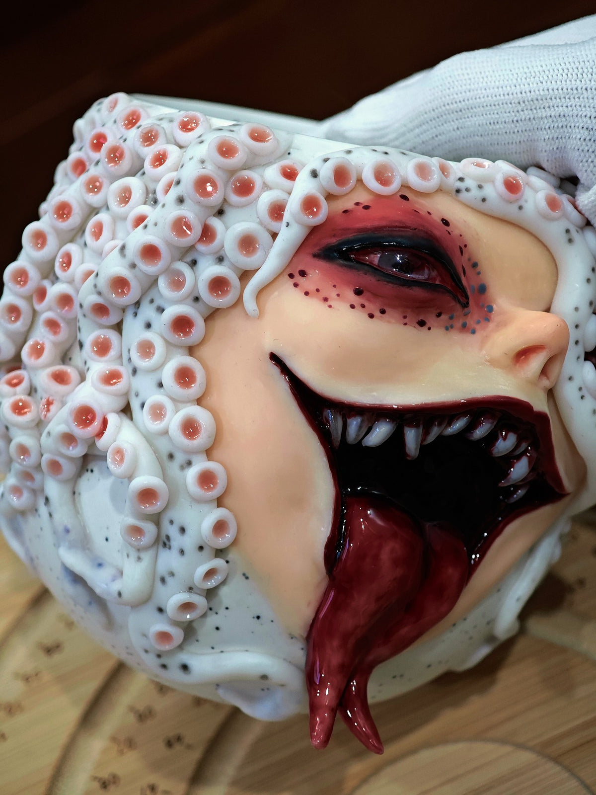 手作りタコ触手フェイス彫刻マグ