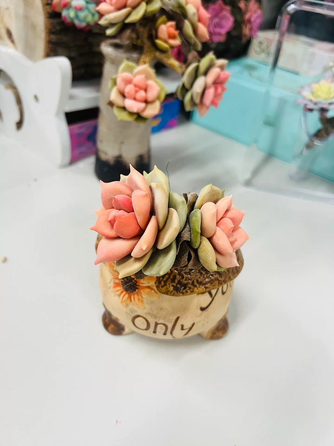 996331939149 - Image 1