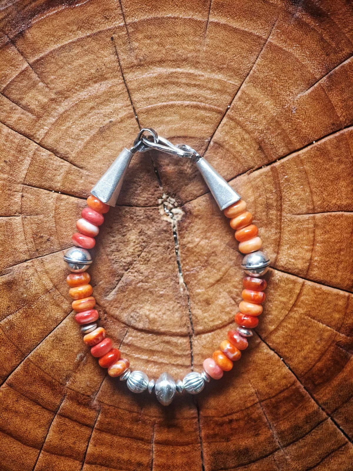 Pulsera navajo de plata de 925 con concha de ostra espinosa