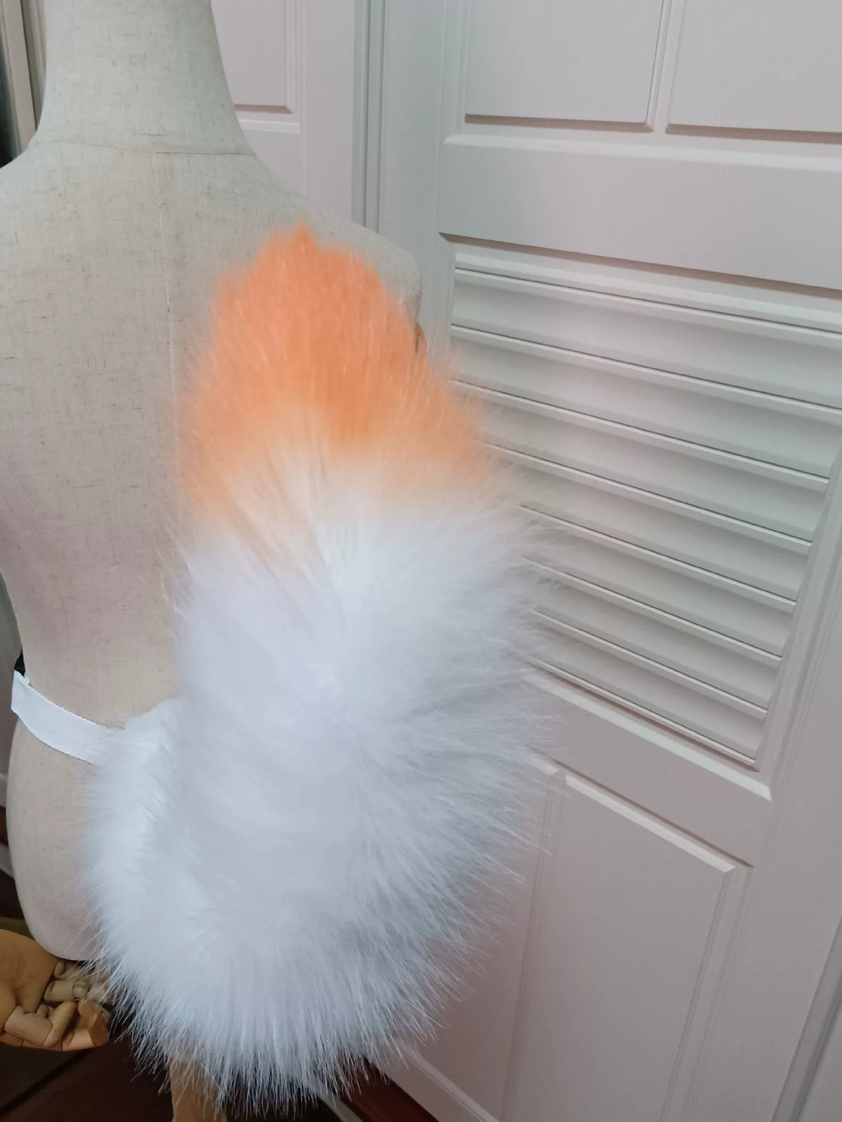 Queue animale motorisée pour cosplay