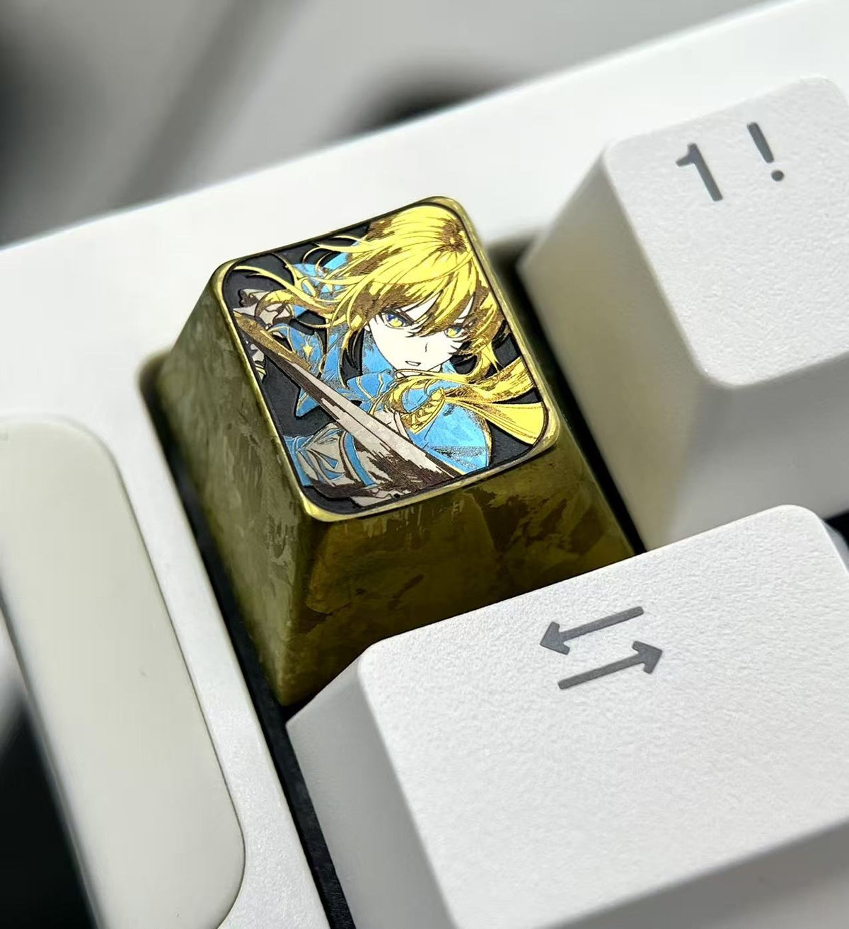 Saber Titanium Alloy 1u Keycap