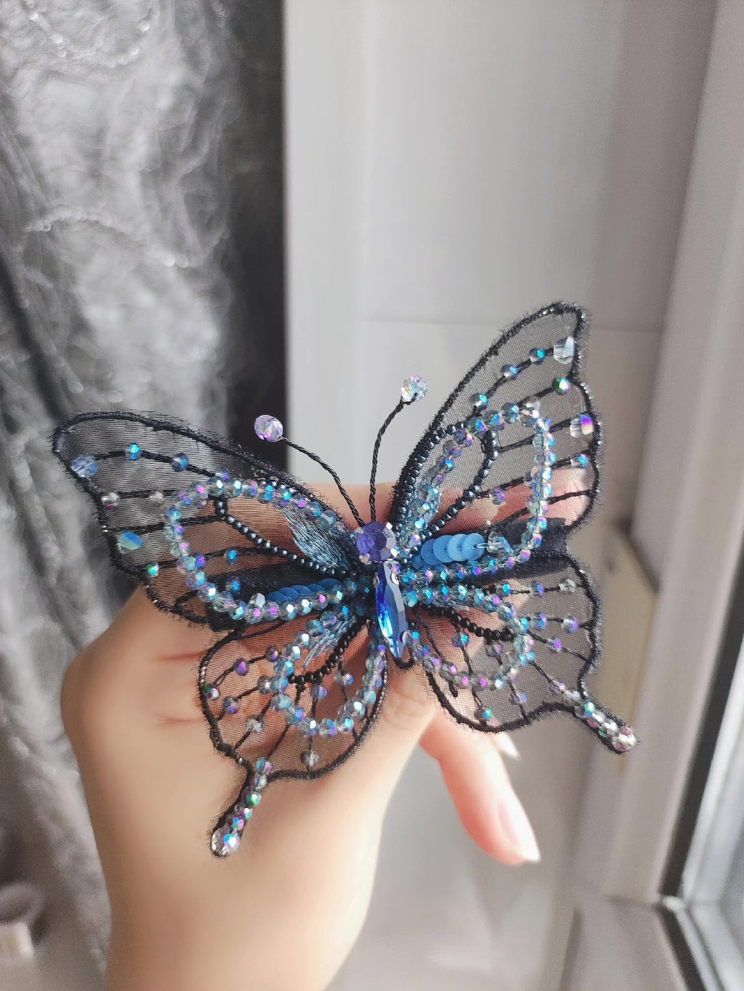865913187300 - Image 1