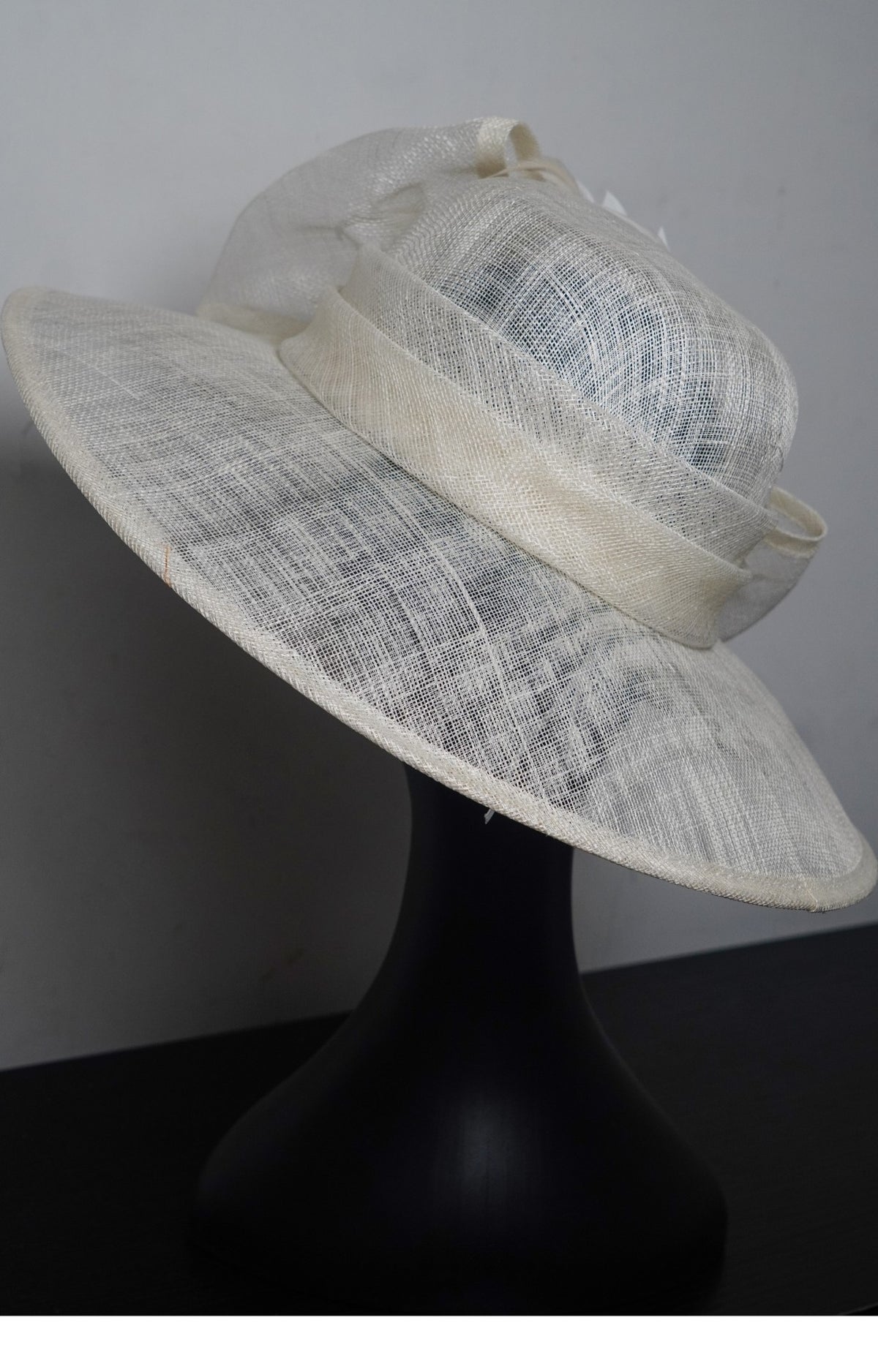 Lake Blue Feather Lotus Formal Sun Hat