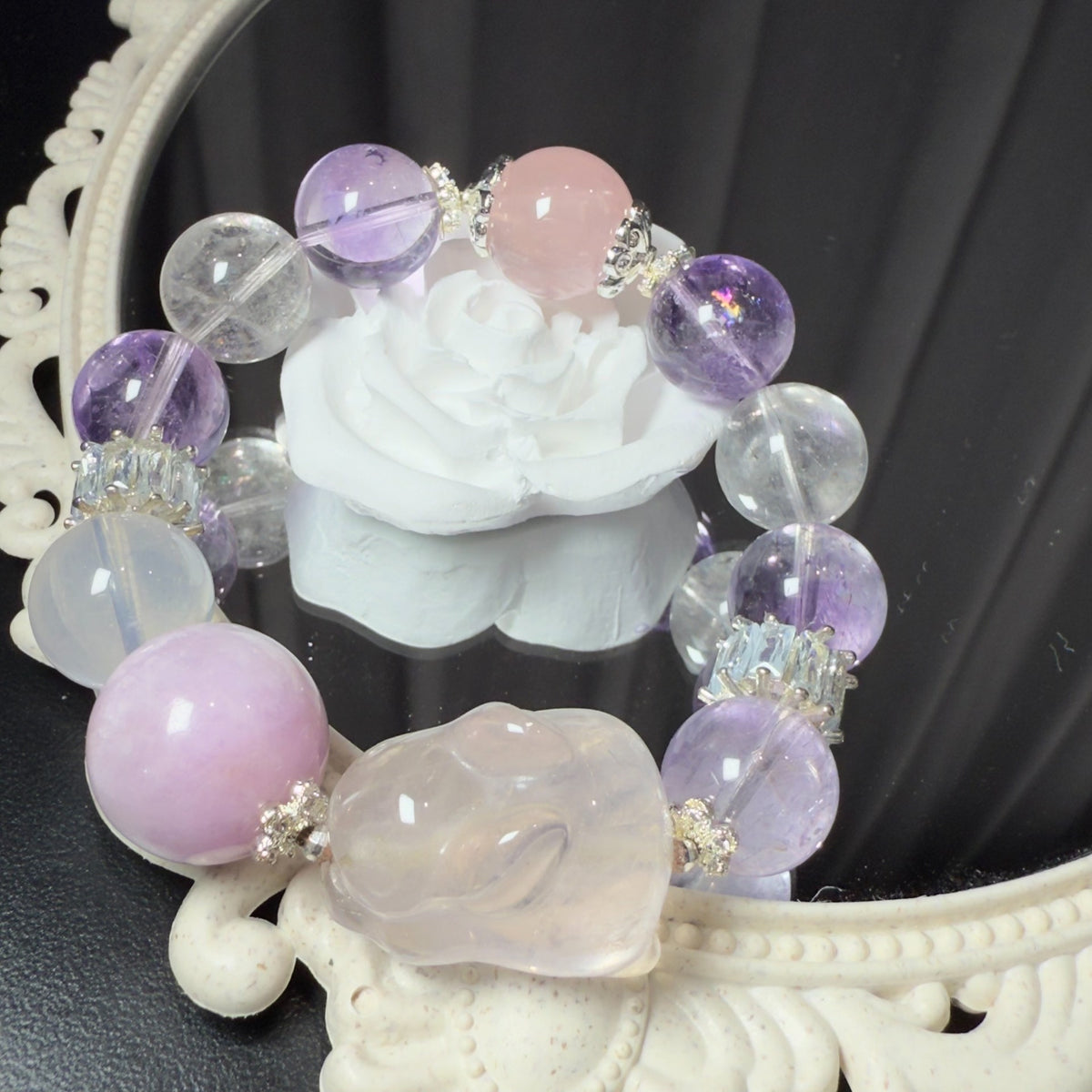 Bracciale di perle in quarzo rosa naturale e lepidolite