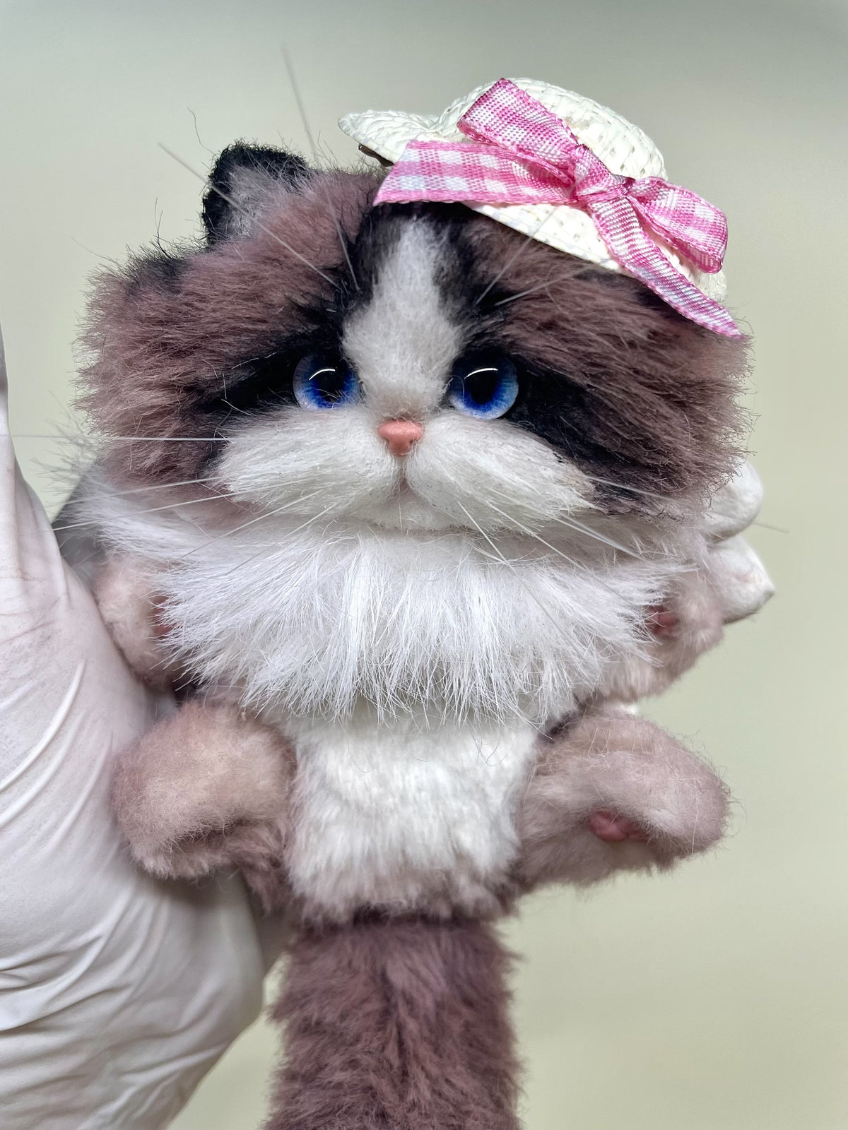 Plush Cat Toy with White Straw Hat